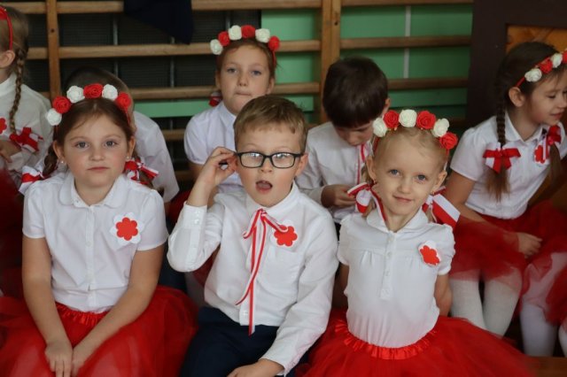 b_1024_768_0_00_images_2023_2024_WYDARZENIA_Niepodleglosc_400929071_803885121539438_8123713721978811238_n